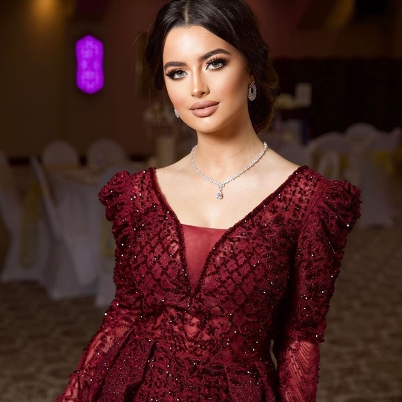 Burgundy Dress - Picture 4 of 4